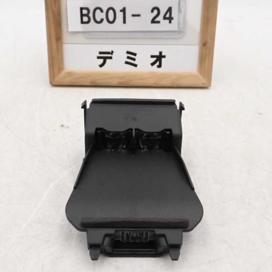 マツダデミオカメラ(レーダー)？ 平成27年 デミオ DJ5FS 純正 フロントカメラ レーダーセンサー D09K