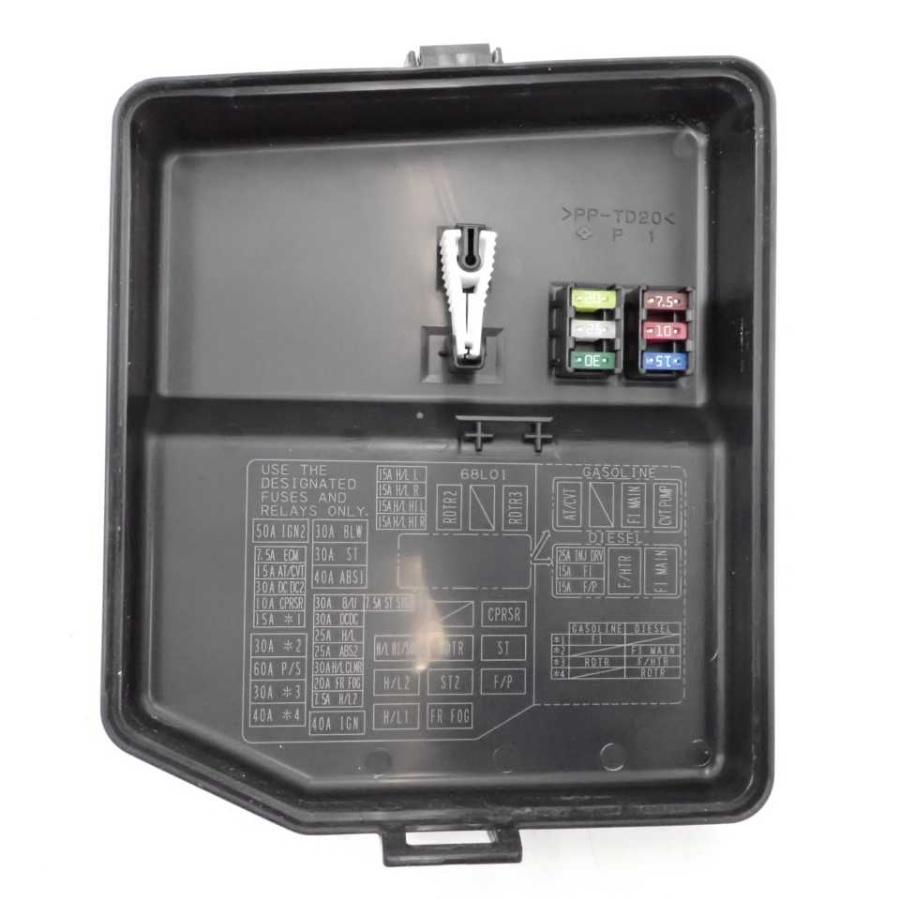 ボード 平成24年 スイフト スポーツ ZC32S 純正 エンジンルームヒューズ