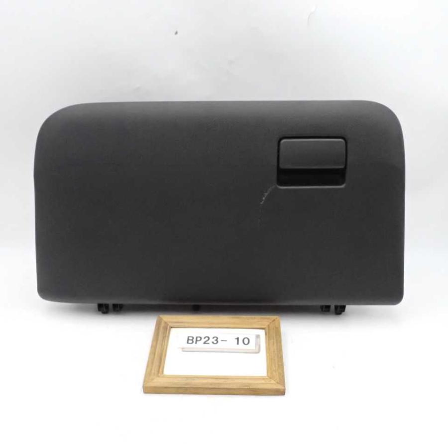 平成28年 アクア NHP10 中期 純正 グローブボックス BOX 助手席 中古
