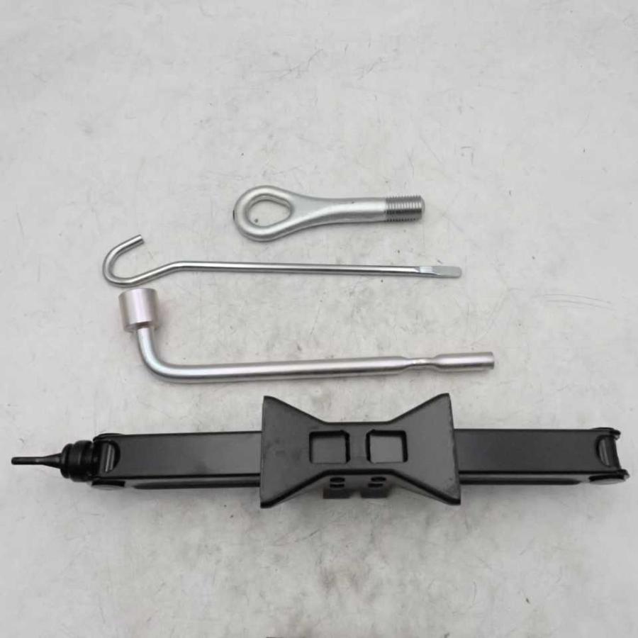 平成27年 タント LA600S 純正 ジャッキ パンタジャッキ 車載工具 4点