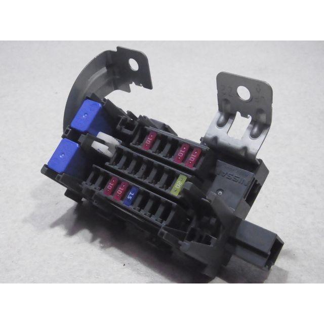 H25年 キューブ Z12 室内ヒューズボックス BOX リレー 中古即決2 H25年 キューブ Z12 室内ヒューズボックス BOX リレー 中古即決2