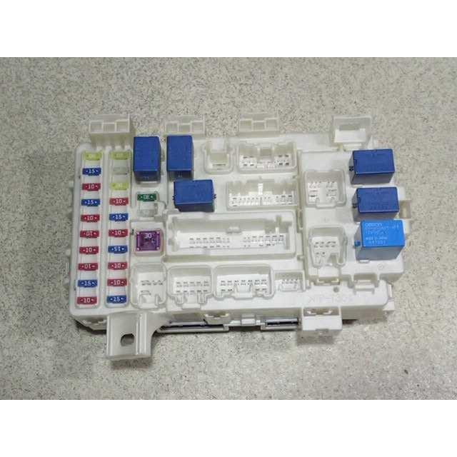 平成24年 ワゴンR MH23S 純正 室内ヒューズボックス BOX リレー 中古