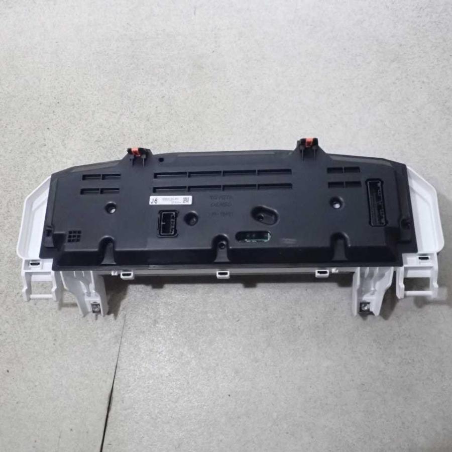 平成27年 シエンタ NSP170G 前期 純正 スピードメーター 83800-5CJ60