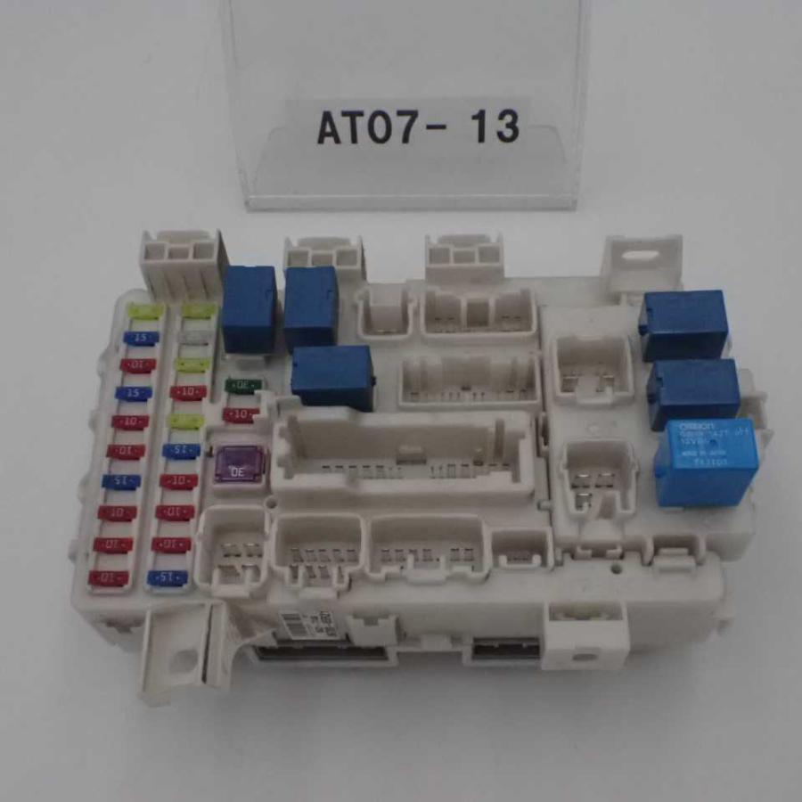 seri専用 平成29年 スペーシア MK42S 後期 純正 室内ヒューズボックス BOX