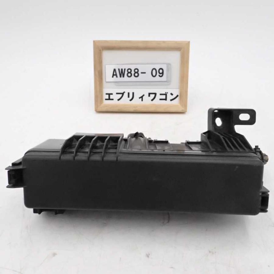平成18年 エブリイワゴン DA64W 前期 純正 エンジンルーム 平成18年 エブリイワゴン DA64W 前期 純正 エンジンルーム