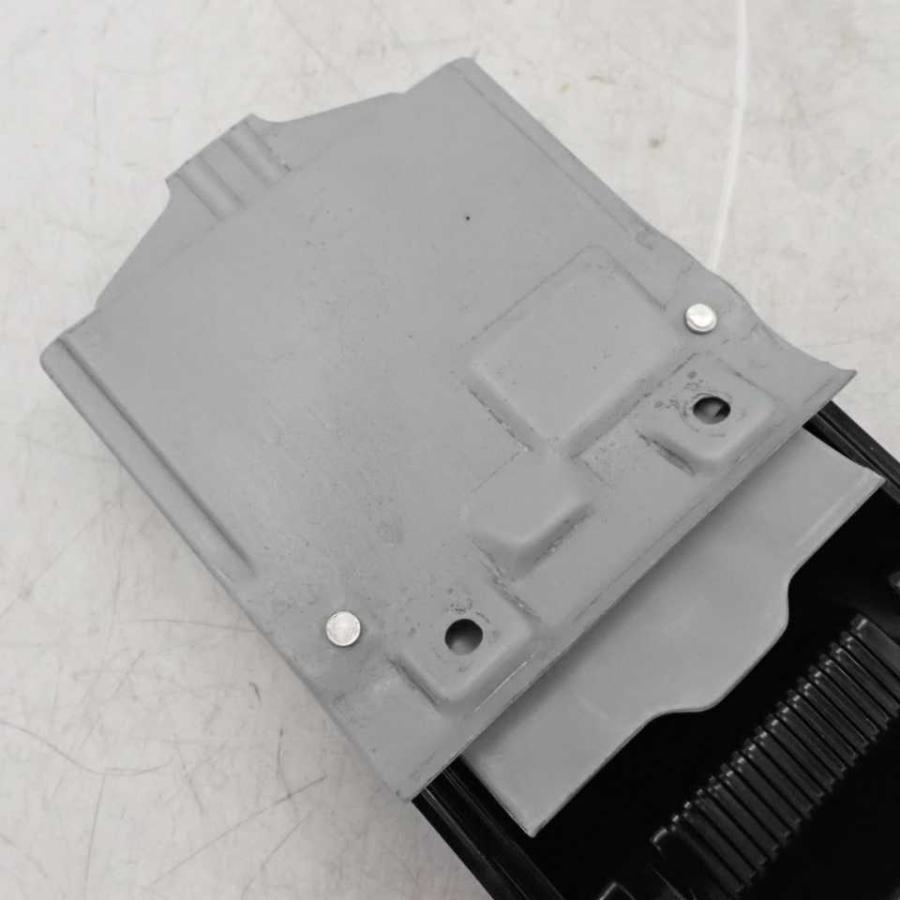 平成29年 NV100クリッパー DR17V 純正 灰皿 アッシュトレイ 中古 即決