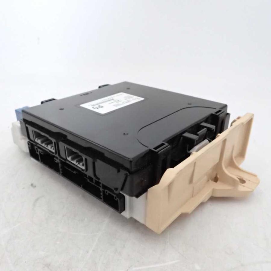 平成29年 アルト HA36S 純正 室内ヒューズボックス BOX リレー ボディ