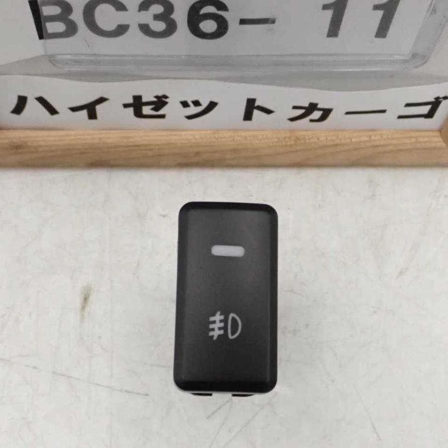 ハイゼットカーゴ S331V LEDフォグランプ スイッチはありません