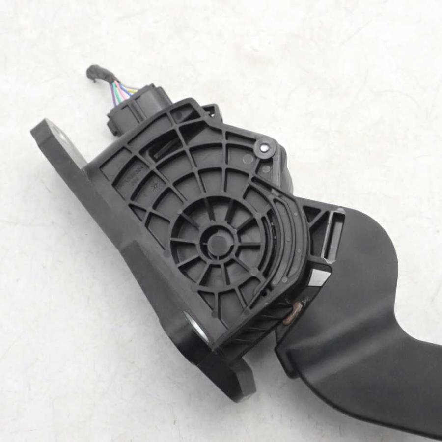 平成29年 ハスラー MR41S 純正 アクセルペダル 49400-65P42-000 中古