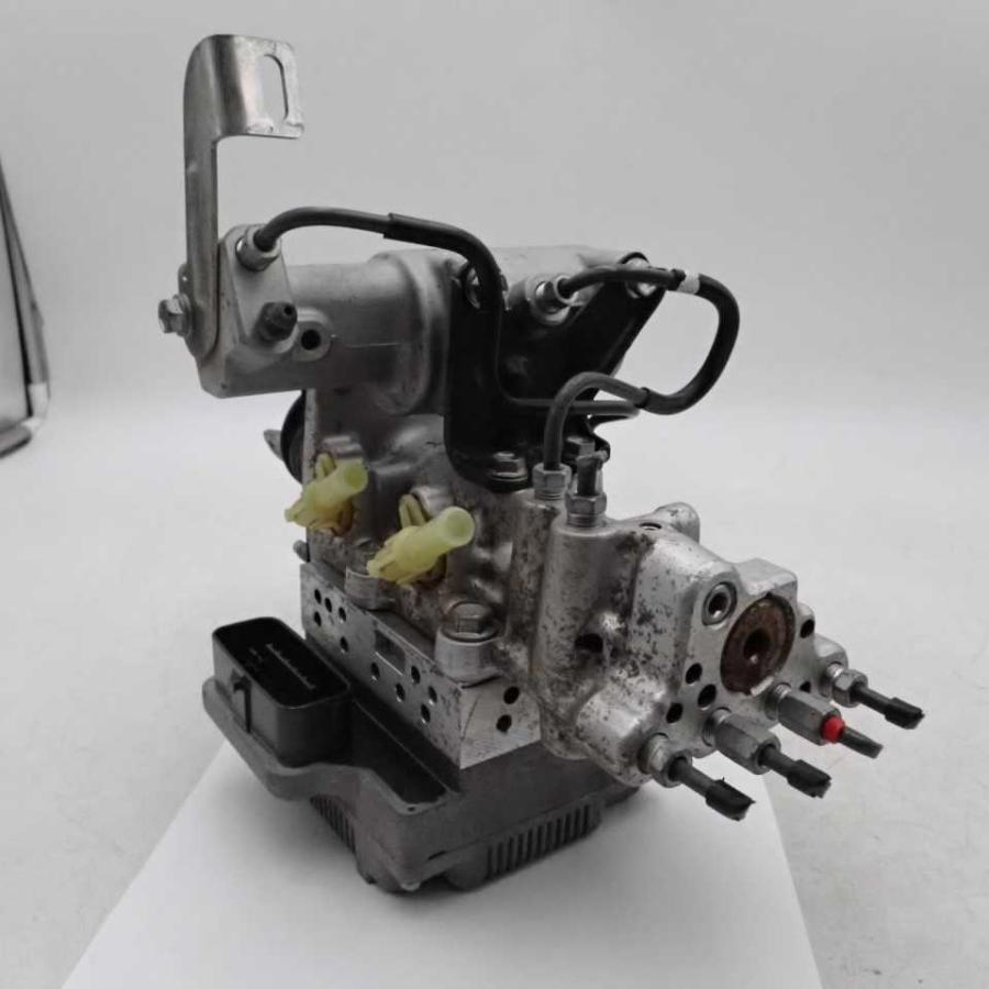 平成21年 プリウス ZVW30 前期 純正 ブレーキマスターバック