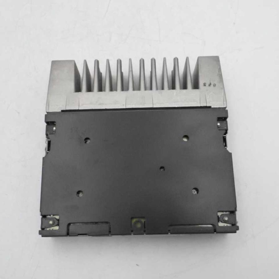 アルテッツァ　純正アンプ　前期TOYOTA ECU 86280-53011 平成11年 アルテッツァ SXE10 前期 純正 オーディオアンプ 86280-53011