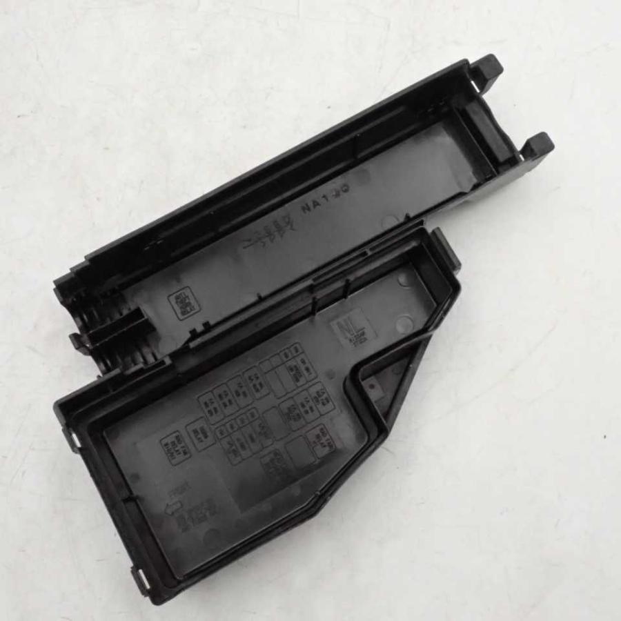 平成26年 ティアナ L33 純正 エンジンルームヒューズボックス BOX