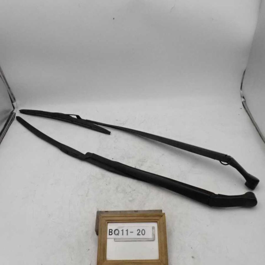 平成26年 プリウス ZVW30 後期 純正 フロント ワイパーアーム 左右