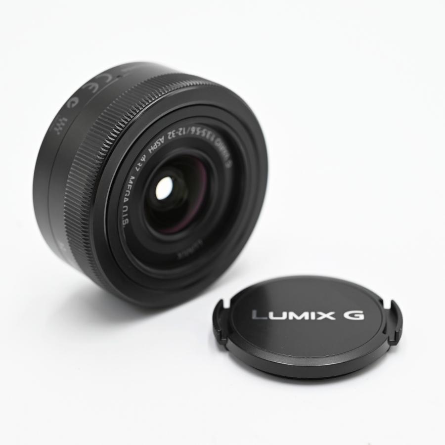 Panasonic パナソニック G VARIO 12-32mm/F3.5-5.6 ASPH./MEGA O.I.S. ブラック H-FS12032-K 交換レンズ |  | 06