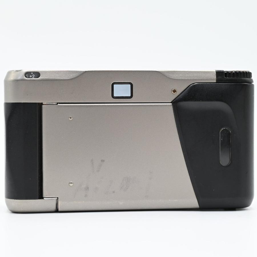 コンタックス Contax T2 チタンクローム Carl Zeiss Sonnar 2.8/38 T* フィルムカメラ |  | 02