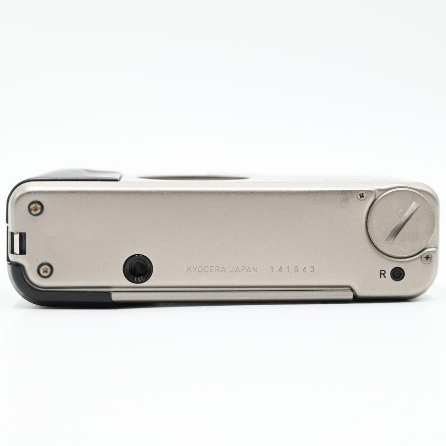 コンタックス Contax T2 チタンクローム Carl Zeiss Sonnar 2.8/38 T* フィルムカメラ |  | 05