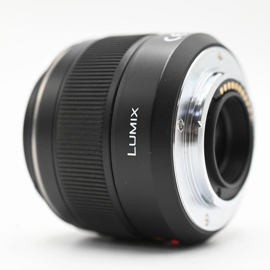 Panasonic パナソニック 単焦点レンズ マイクロフォーサーズ用 ライカ DG SUMMILUX 25mm/F1.4 ASPH. ブラック H-X025 交換レンズ |  | 03