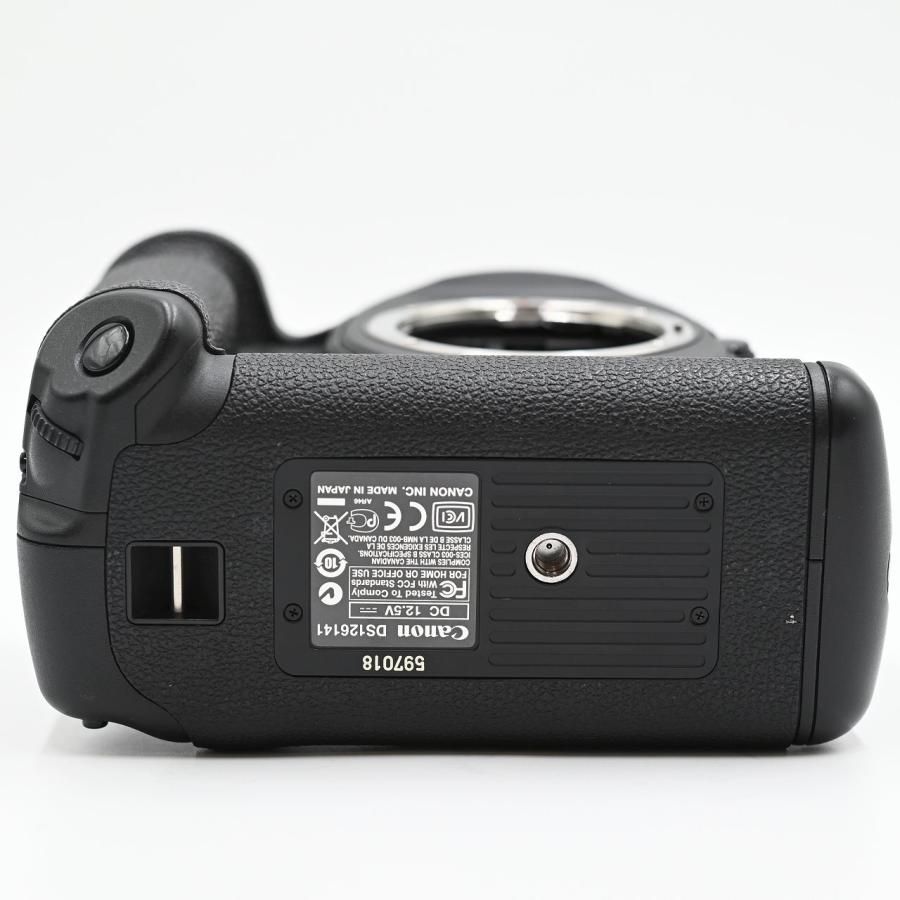 ショット数 3429枚 Canon デジタル一眼レフカメラ EOS-1DMK3 EOS-1D