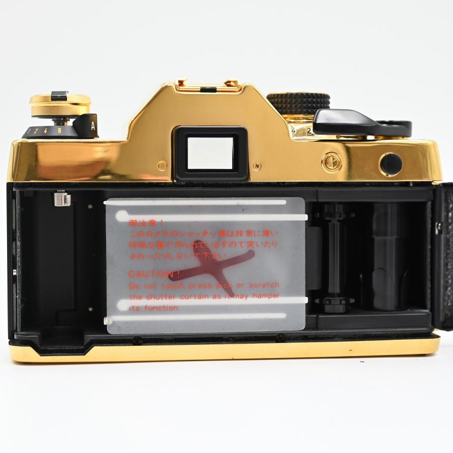 CONTAX コンタックス RTS GOLD 50周年記念モデル +Carl Zeiss Planar 1.4/50 フィルムカメラ |  | 07
