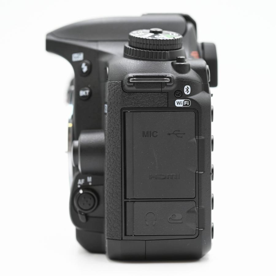 Nikon ニコン デジタル一眼レフカメラ D7500 ボディ デジタル一眼レフカメラ |  | 07
