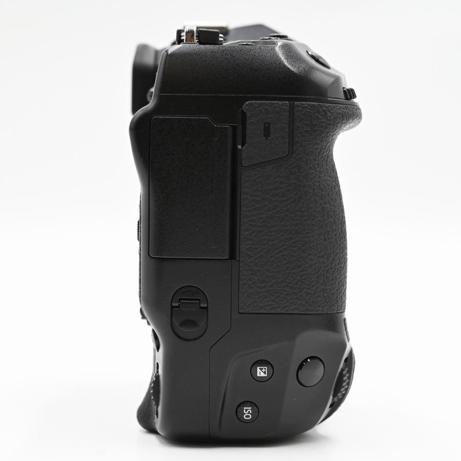 OLYMPUS オリンパス ミラーレスカメラ OM-D E-M1X ミラーレス一眼レフカメラ |  | 06