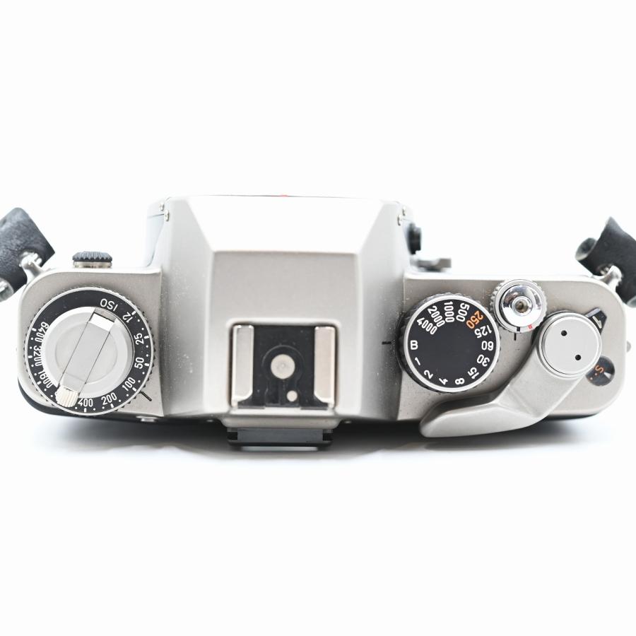 Contax コンタックス S2 60years ボディ ミラーレス一眼レフカメラ |  | 04