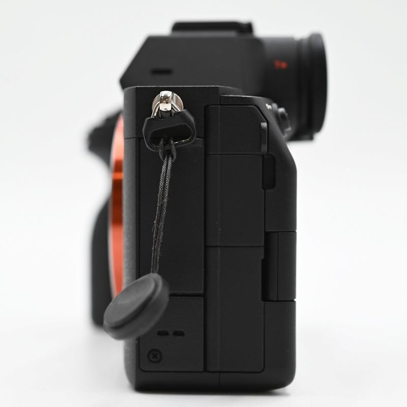 SONY ソニーミラーレス一眼カメラ α7IV ズームレンズキットレンズ:SEL2870 ブラック ILCE-7M4K ミラーレス一眼レフカメラ |  | 06