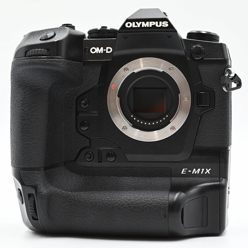 OLYMPUS オリンパスミラーレスカメラ OM-D E-M1X ミラーレス一眼レフカメラ |  | 02