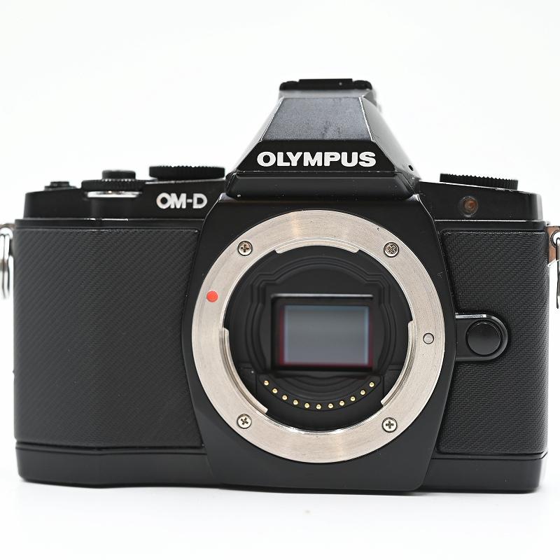OLYMPUS オリンパス ミラーレス一眼 OM-D E-M5 ボディ ブラック ミラーレス一眼レフカメラ |  | 02