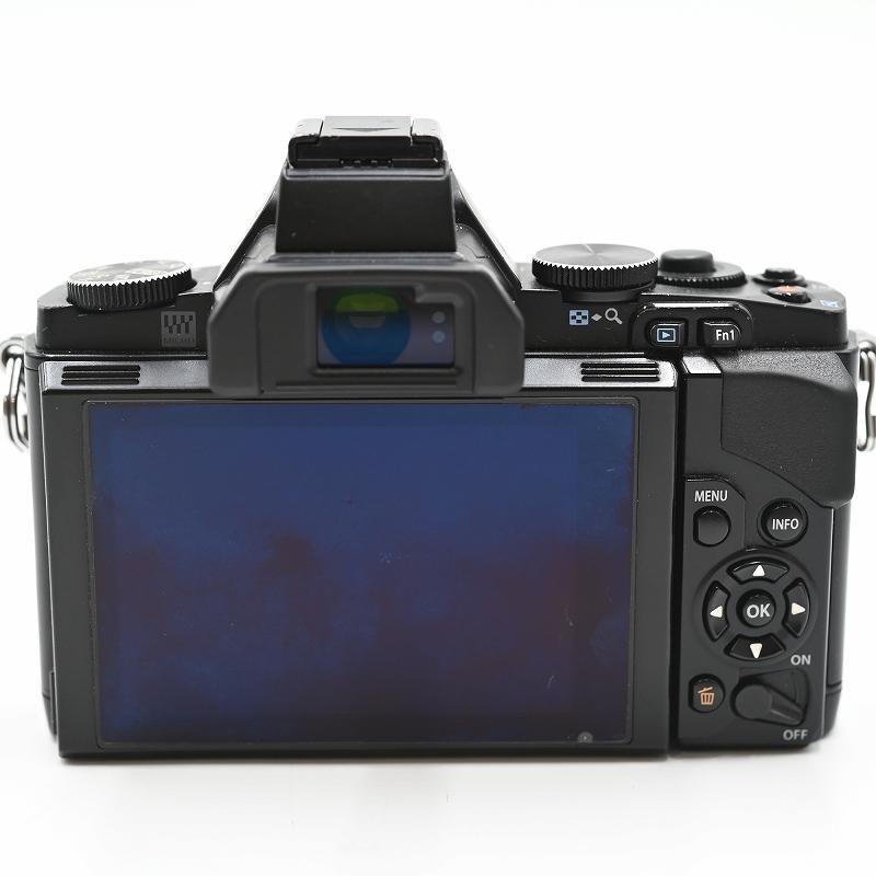 OLYMPUS オリンパス ミラーレス一眼 OM-D E-M5 ボディ ブラック ミラーレス一眼レフカメラ |  | 03