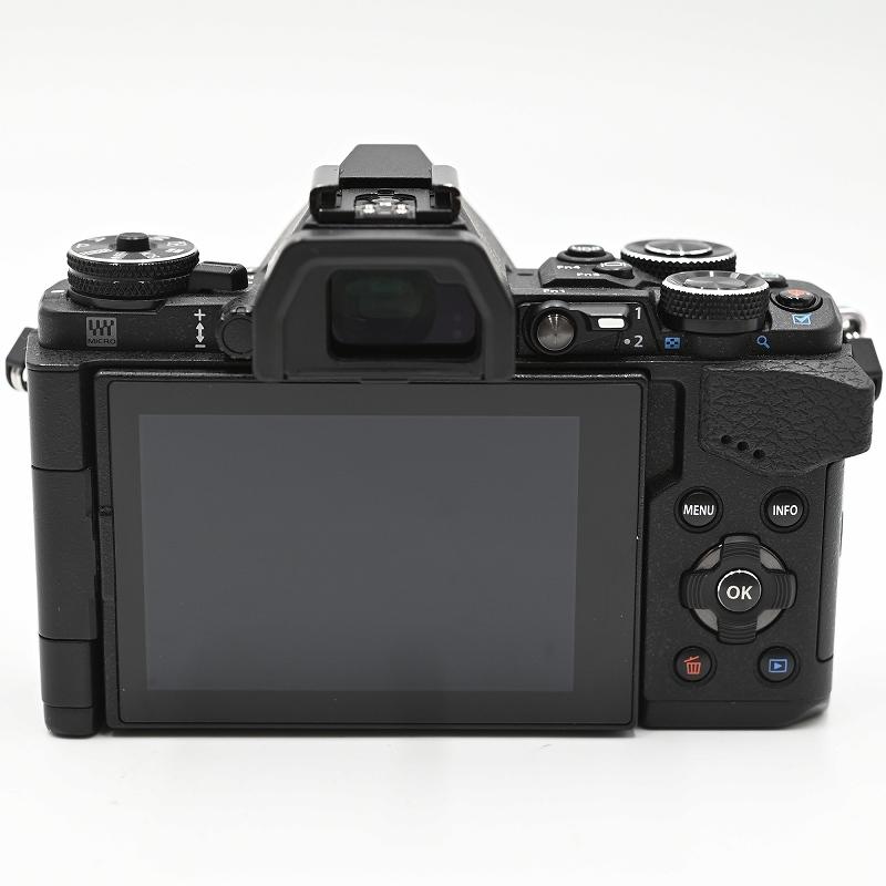 OLYMPUS オリンパス ミラーレス一眼カメラ OM-D E-M5 MarkII ボディー ブラック ミラーレス一眼レフカメラ |  | 03