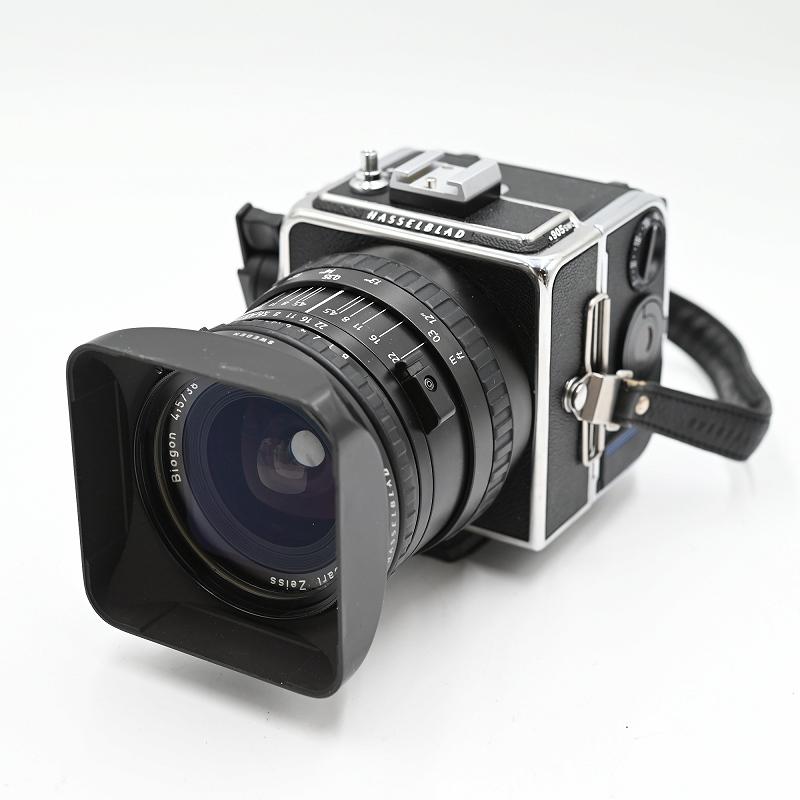 HASSELBLAD ハッセルブラッド 905SWC Biogon 38mm F4.5 T フィルムカメラ |  | 01