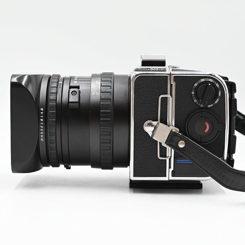 HASSELBLAD ハッセルブラッド 905SWC Biogon 38mm F4.5 T フィルムカメラ |  | 05