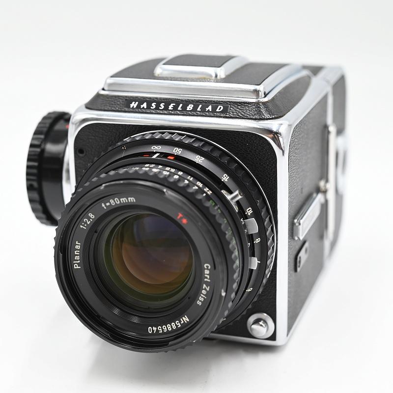Hasselblad ハッセルブラッド 500 C CarlZeiss Planar C 80mm F2.8T + C12 Black フィルムカメラ |  | 02