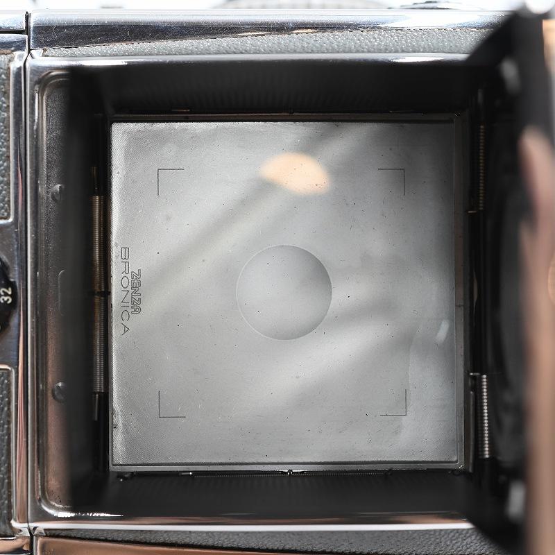 ZENZA Bronica ゼンザ ブロニカ D Deluxe 75mm 50mm 135mm　整備済み フィルムカメラ |  | 08