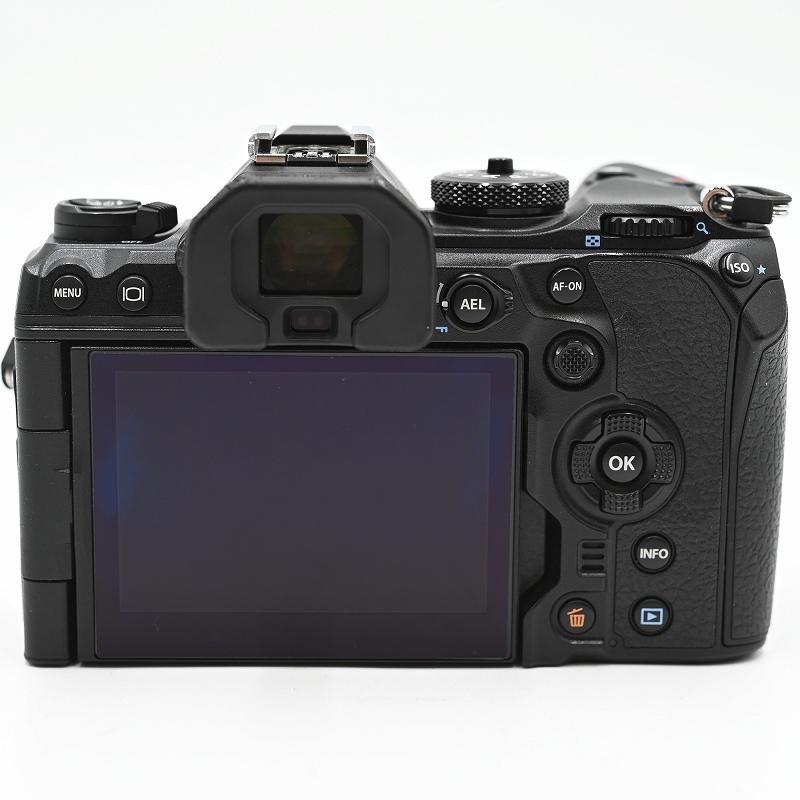 OLYMPUS オリンパス OM-1 ボディー (シャッター数179枚) ミラーレス一眼レフカメラ |  | 03