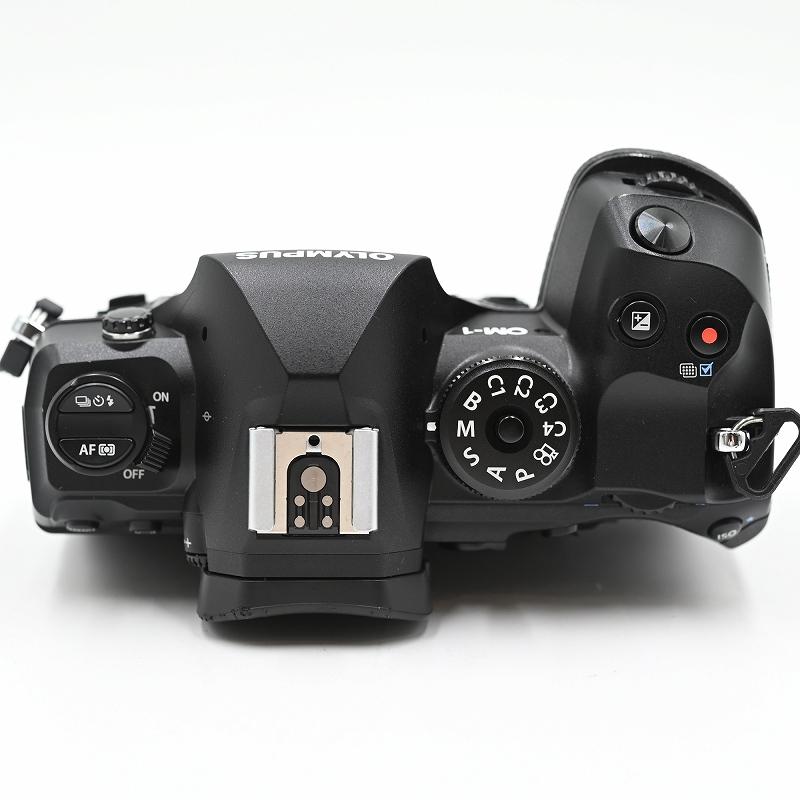 OLYMPUS オリンパス OM-1 ボディー (シャッター数179枚) ミラーレス一眼レフカメラ |  | 04