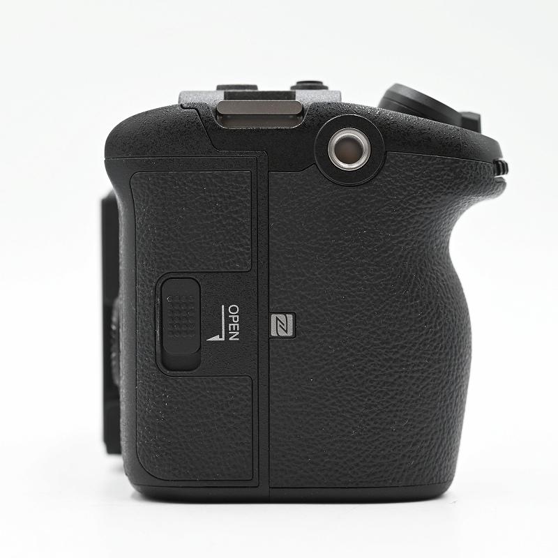 SONY ソニー ILME-FX3 Cinema Line カメラ (ショット数29枚) ミラーレス一眼レフカメラ |  | 06