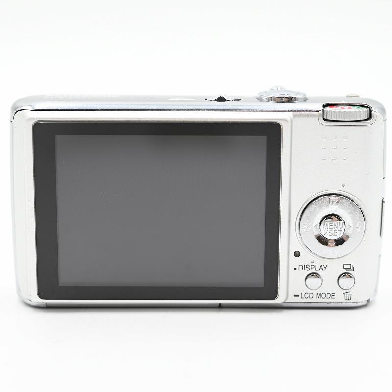 Panasonic LUMIX DMC-FX01-W パナソニック デジタルカメラ パールホワイト コンパクトデジタルカメラ |  | 03