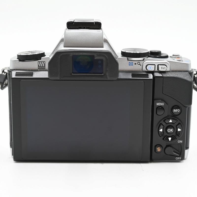 OLYMPUS オリンパス OM-D E-M5 ボディ(ショット数5996枚) ミラーレス一眼レフカメラ |  | 03