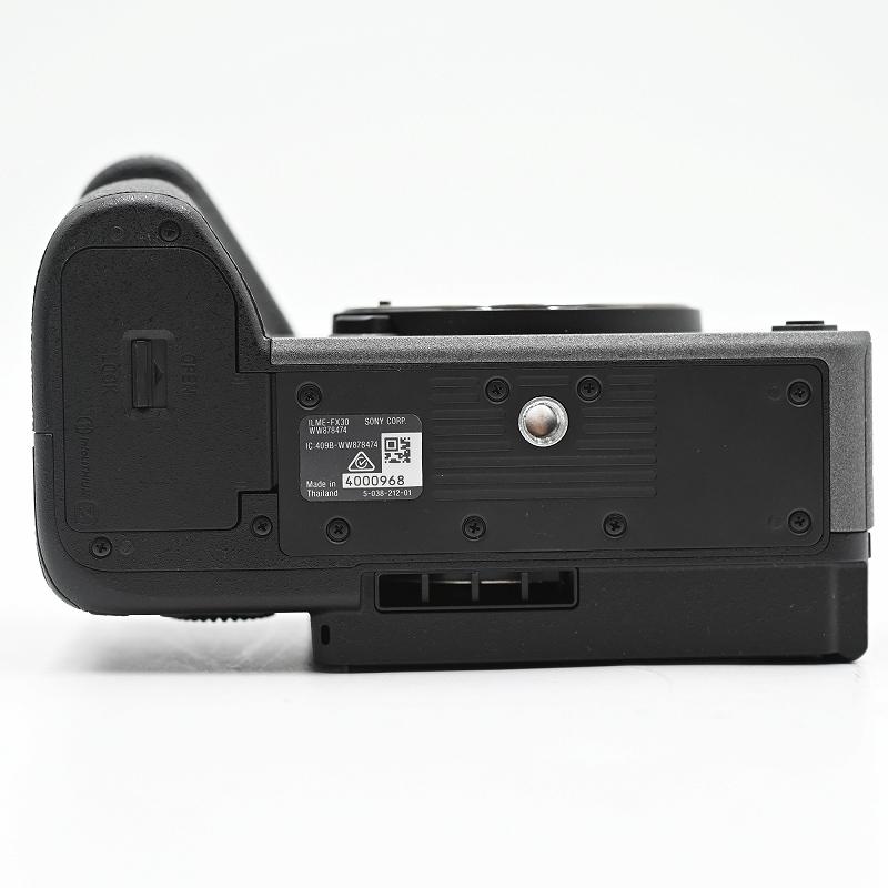 SONY ソニー FX30 ILME-FX30 Cinema Line カメラ プロフェッショナルカムコーダー (ショット数)(35言語) ミラーレス一眼レフカメラ |  | 05