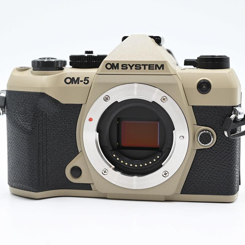 OM SYSTEM オーエムシステム OM-5 Mark II ボディ サンドベージュ (ショット数714枚) ミラーレス一眼レフカメラ |  | 02