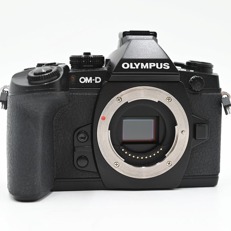 OLYMPUS オリンパス OM-D E-M1 ミラーレス一眼 ボディブラック (ショット数6835枚) ミラーレス一眼レフカメラ |  | 02