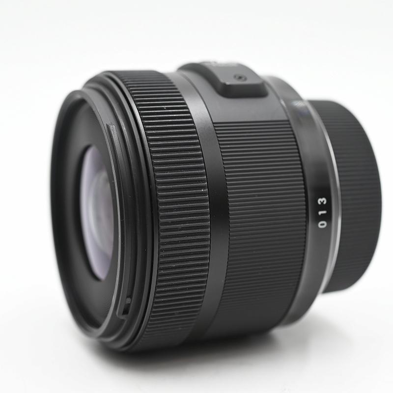 SIGMA シグマ 30mm F1.4 DC HSM For Nikon 交換レンズ |  | 02