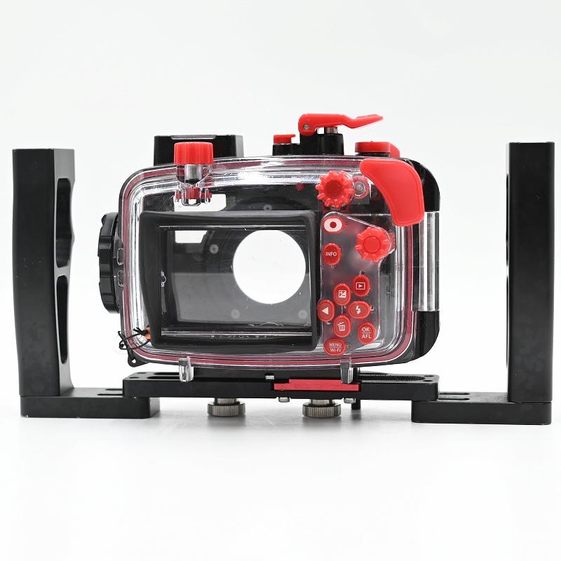 OLYMPUSオリンパス TG-5用 防水プロテクター PT-058 グリップベース付き アクセサリー |  | 03