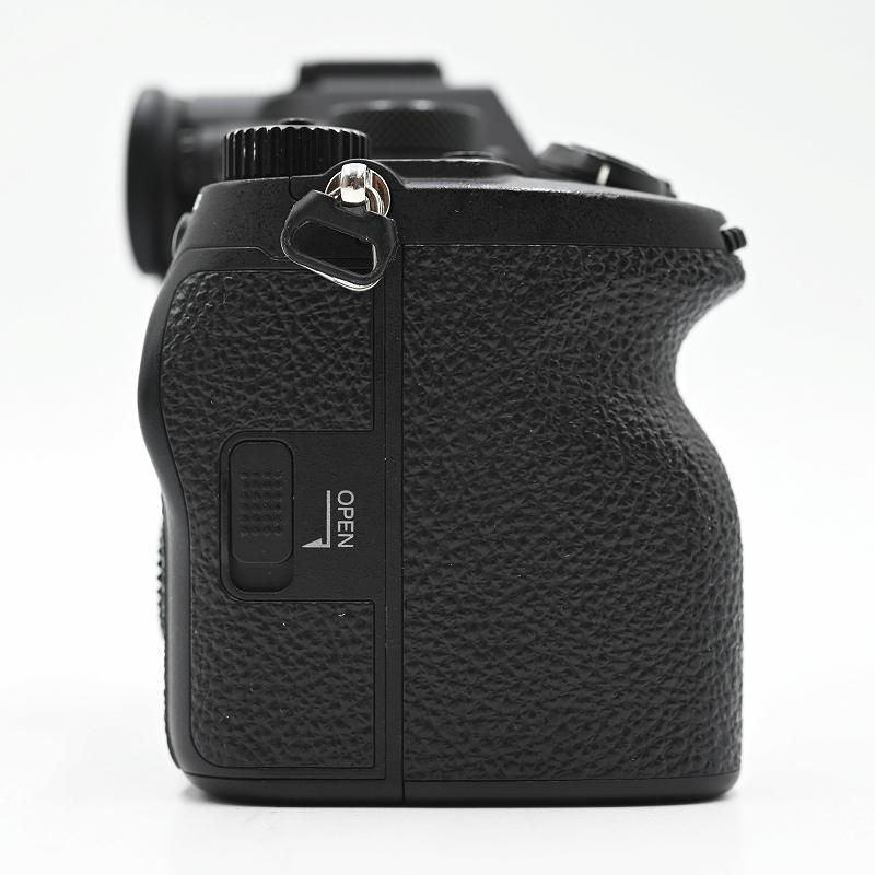 SONY ソニー ILCE-7RM5 α7RV ボディミラーレス一眼カメラ (ショット数29465枚)(35言語) ミラーレス一眼レフカメラ |  | 06