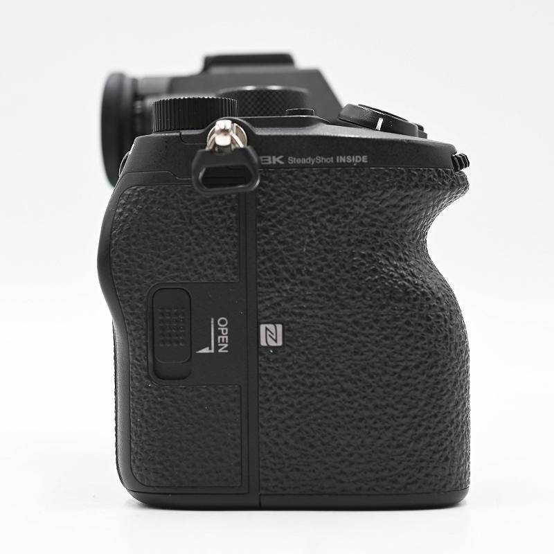 Sony ソニー a1 ILCE-1 ボディ (ショット数8980枚)(35言語) ミラーレス一眼レフカメラ |  | 06