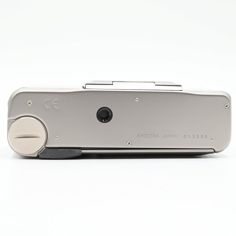 CONTAX コンタックス TVS III CC-77ケース付き フィルムカメラ |  | 06