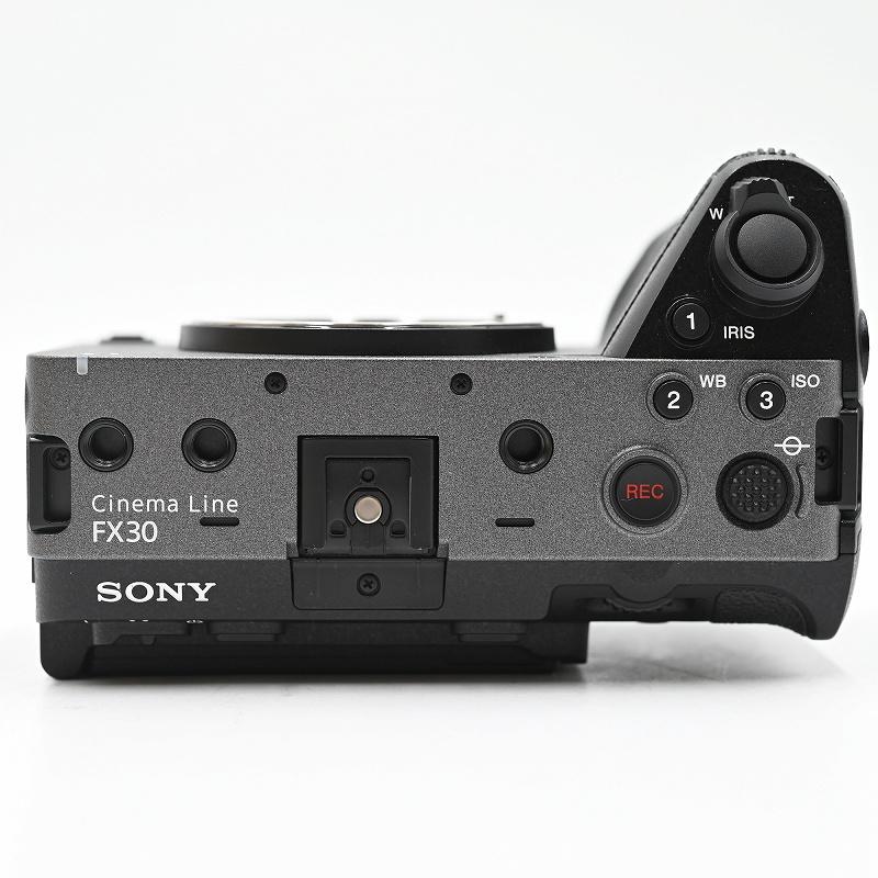 SONY ソニー ILME-FX30 プロフェッショナルカムコーダー (35言語)(ショット数1) ミラーレス一眼レフカメラ |  | 03