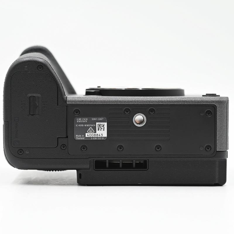SONY ソニー ILME-FX30 プロフェッショナルカムコーダー (35言語)(ショット数1) ミラーレス一眼レフカメラ |  | 04